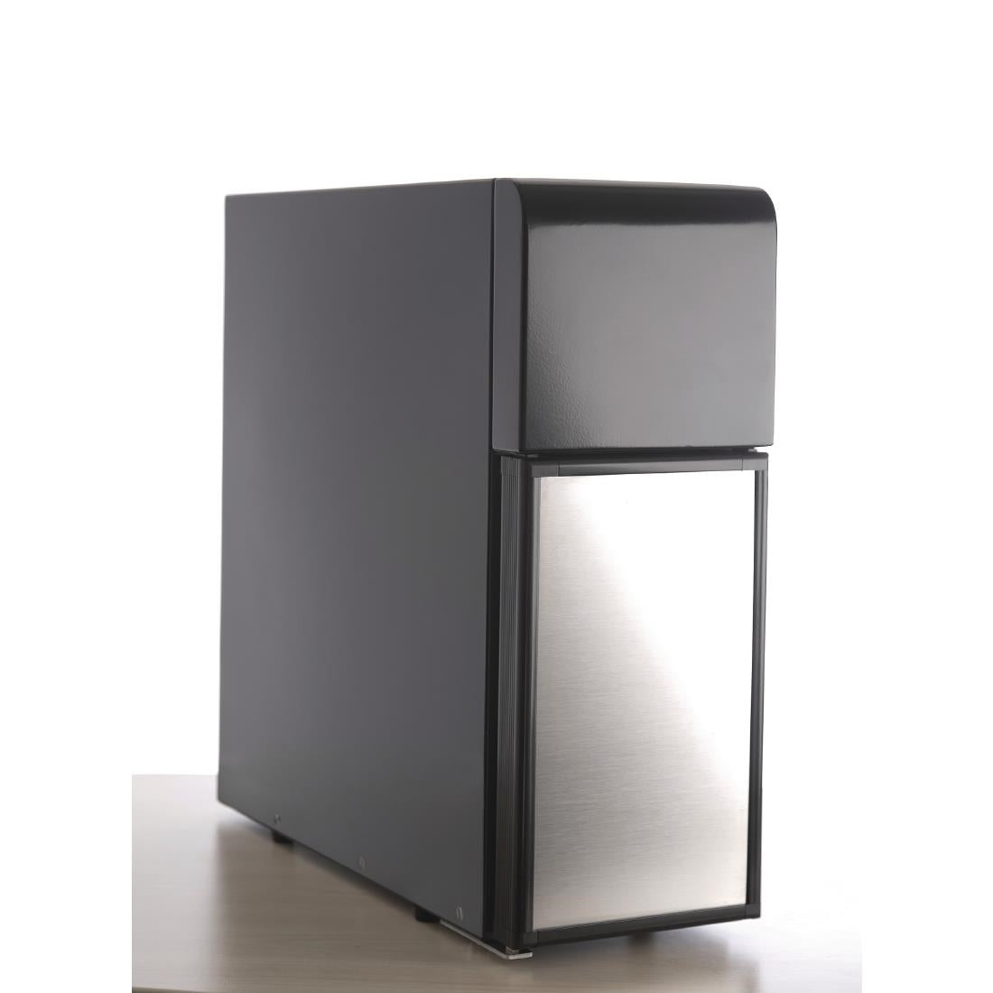 ge798--universalfridge.jpg